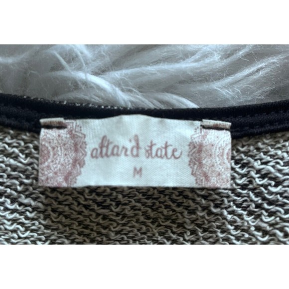 Altar'd State Floral Lace Top Green Striped 3/4 Sleeve Size Medium - Picture 3 of 10